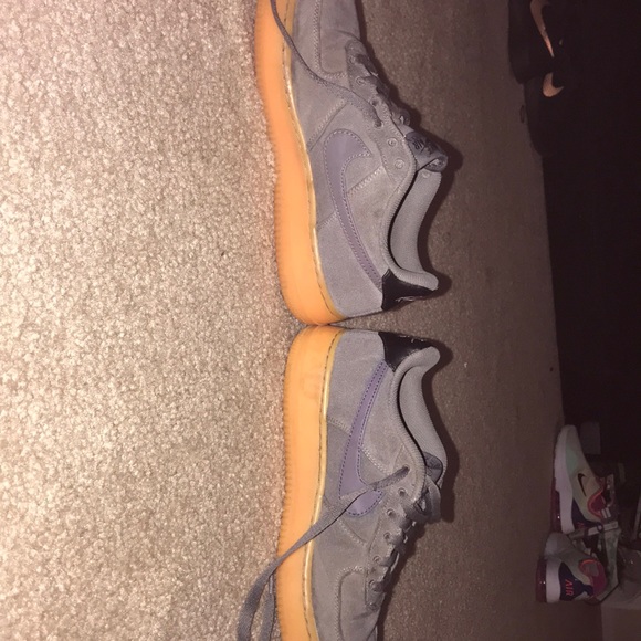 Nike Air Force - Picture 2 of 8